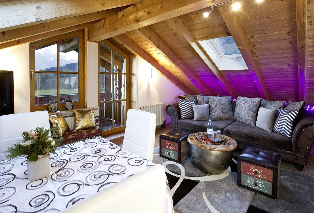 フュッセンHaus Schlossblickアパートメント エクステリア 写真